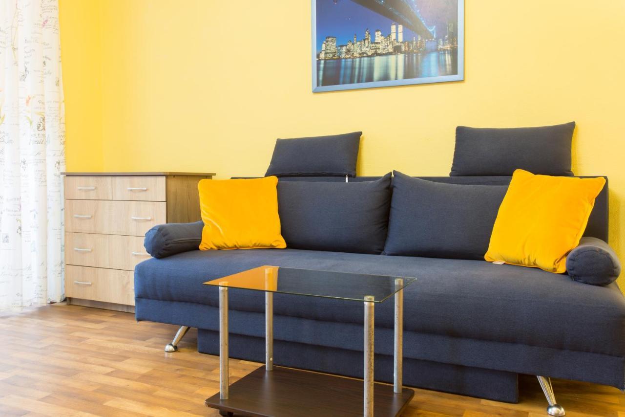 Botanical Garden Area Apartment Kharkiv Exterior photo