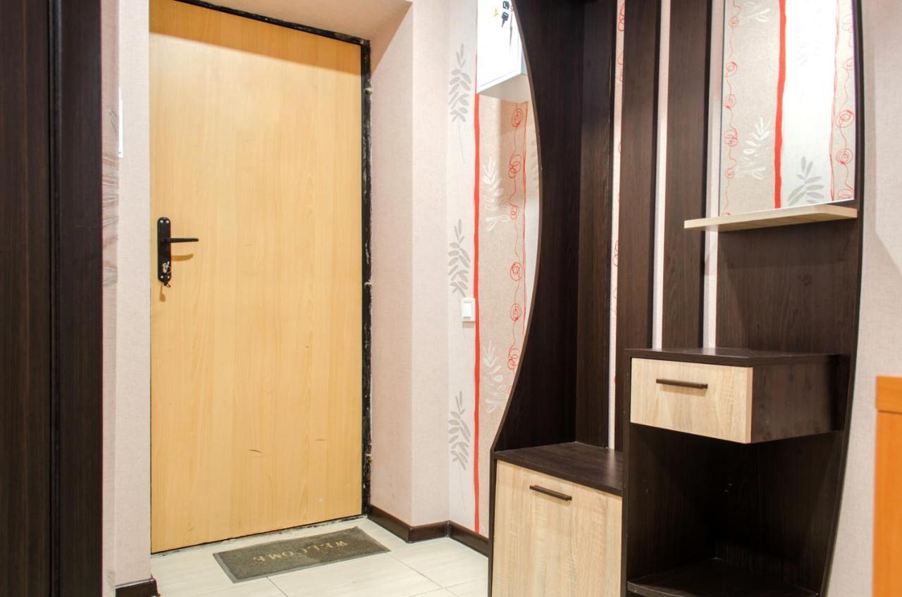 Botanical Garden Area Apartment Kharkiv Exterior photo